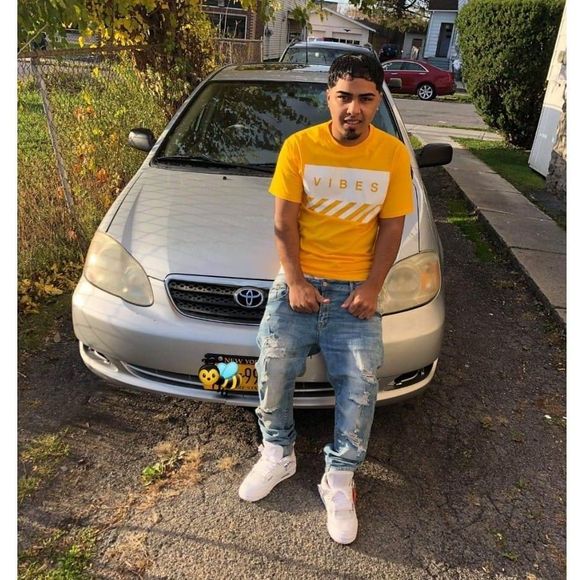 Meet your Posher, Genaury - Picture 1 of 1